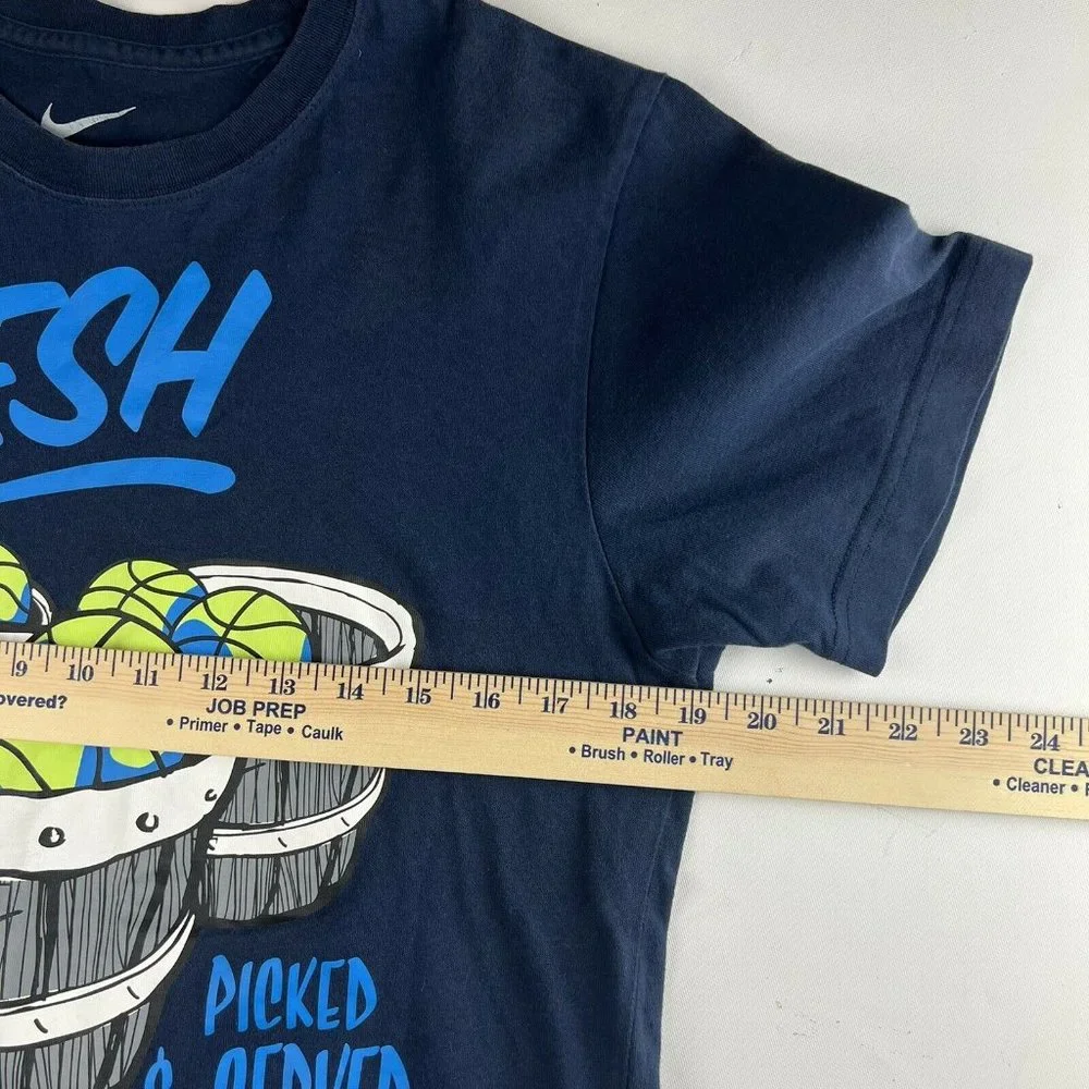 Nike Basketball Graphic Tee T Shirt Blue Volt Green Medium “Fresh Daily” Mint - Picture 7 of 10